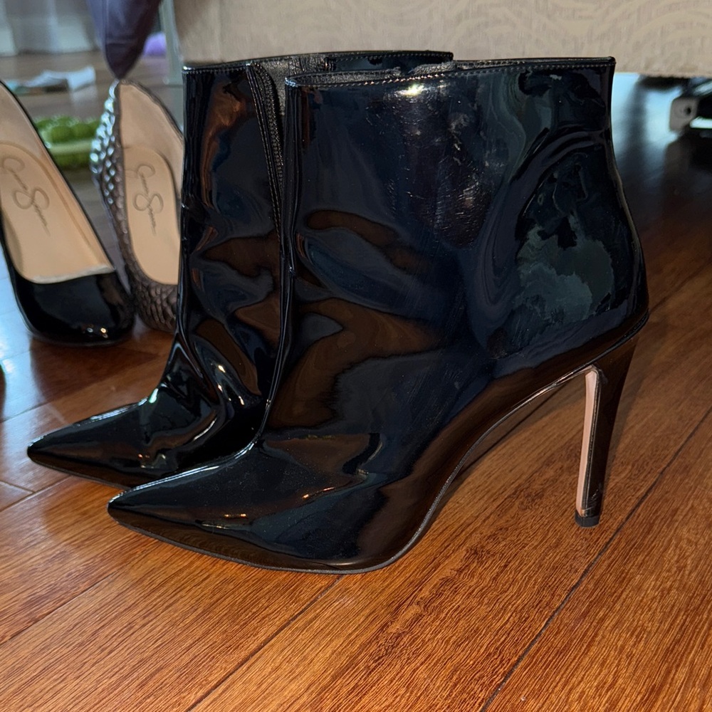 Jessica Simpson Shiny Black Heeled Boots